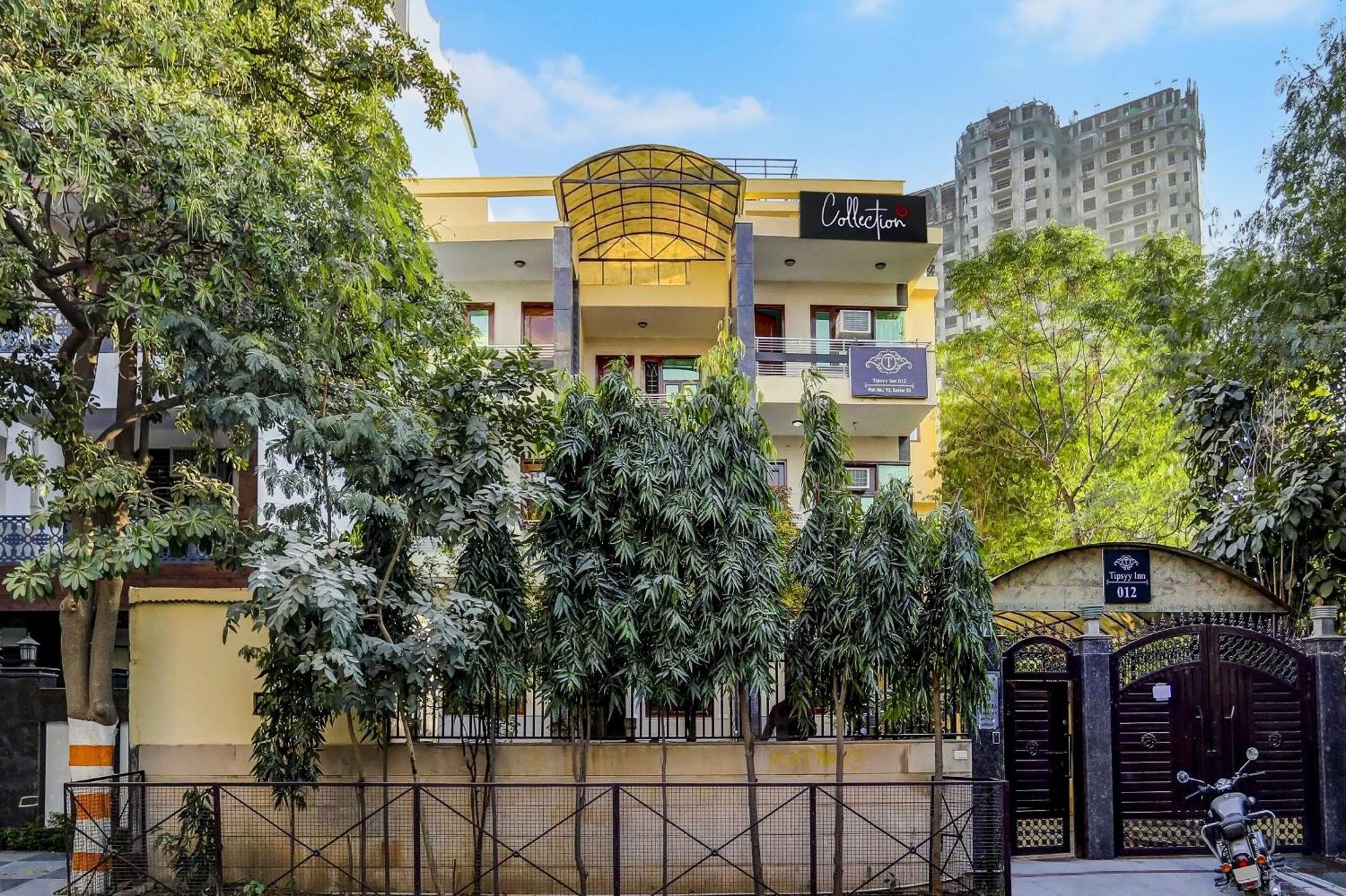 Hotel Capital O Uk House Residency Gurgaon Exterior foto